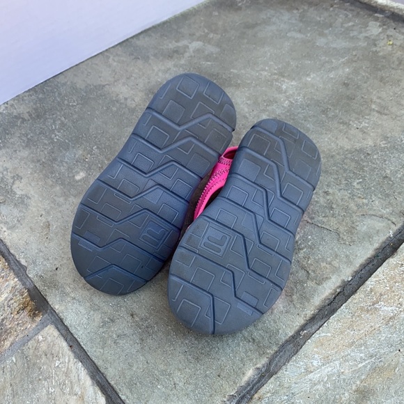 Fila Girl's Sandals Size 11 - Picture 6 of 6